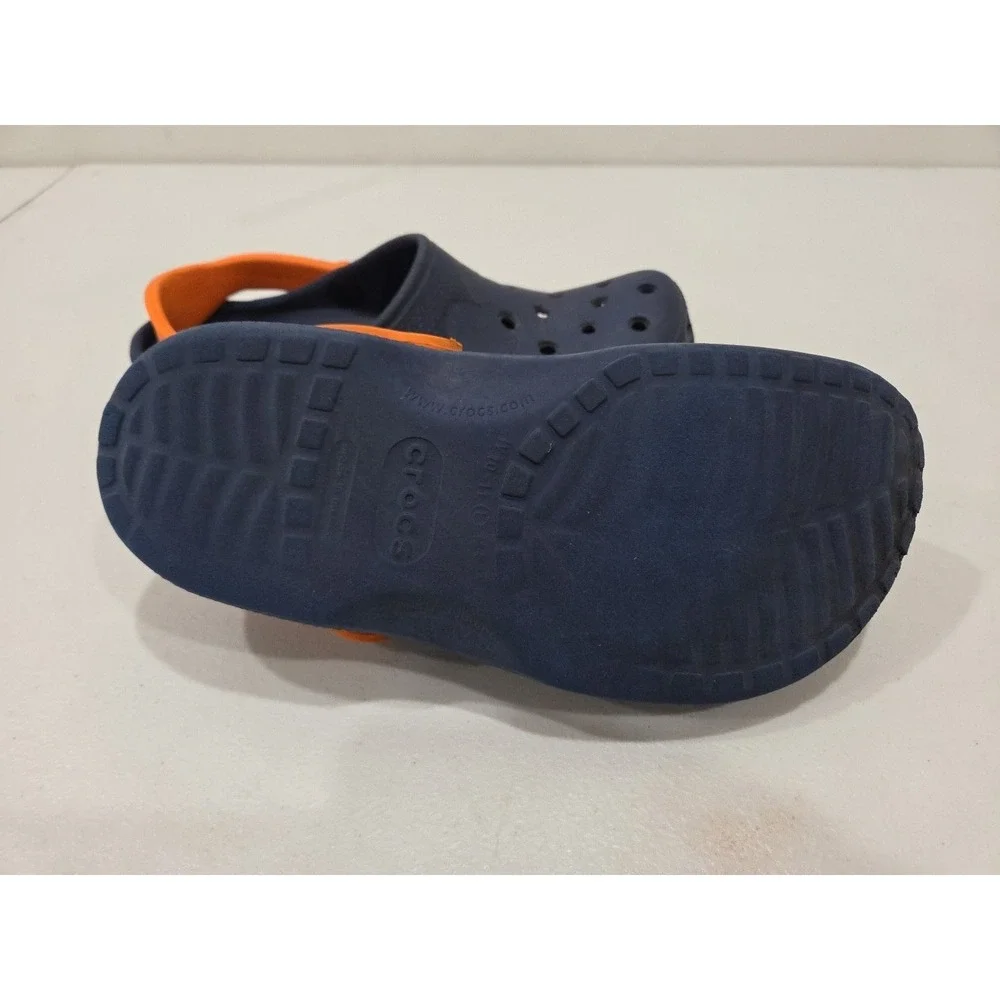 CROCS product pair